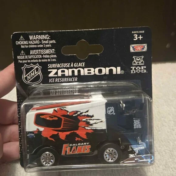 Calgary Flames Fan Lot - 4 Collectible Items - Picture 8 of 10